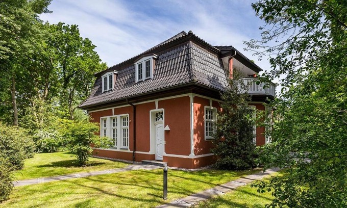 Ostseebad Ahrenshoop Apartment | Villa Sonnenfrieden 01