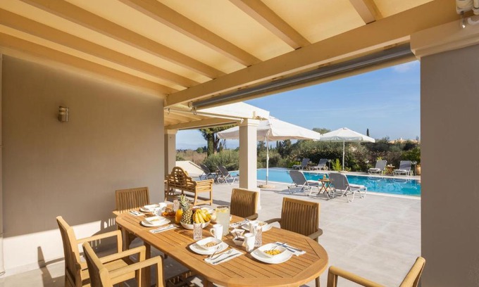 Gouvia Villa | VILLA SORELLINA