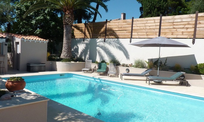 Martigues Villa | Villa Standing-piscine Chauffée- Plage à 100 m