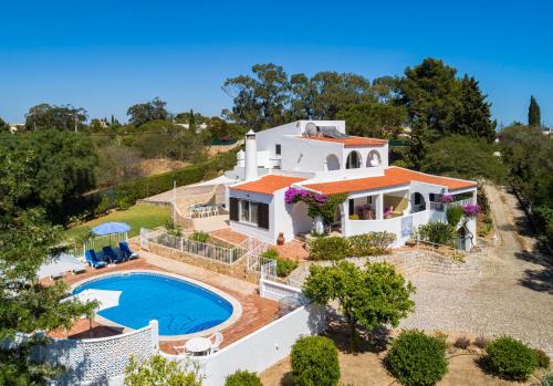 Carvoeiro Villa | Villa Tara, Heated private pool, short walk to to town & beach
