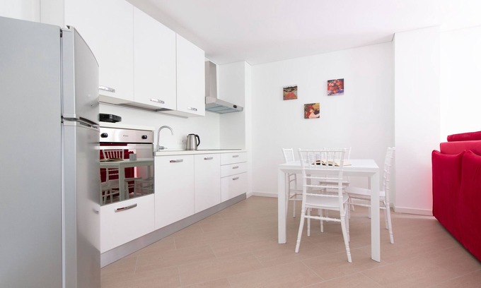 Tola Apartment | Villa Tola - Rosso - One Bedroom Apartment, Sleeps 4