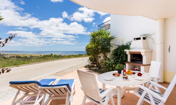 Meia Praia Villa | Villa/Townhouse overlooking Meia Praia beach in Lagos on a resort with two pools
