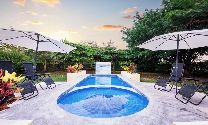Esterillos Este Villa | Villa Tropical by Vacation Pura Vida