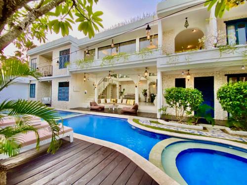 Dyanapura Villa | Villa Tyche Luxury 4BR Near Beach