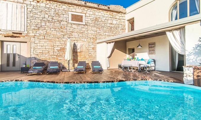 Farini Villa | Villa Ulika by Villa Plus