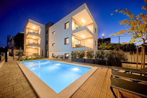 Razanj Apartment | Villa Urban