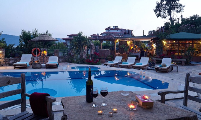 Akyaka Villa | Villa Vali