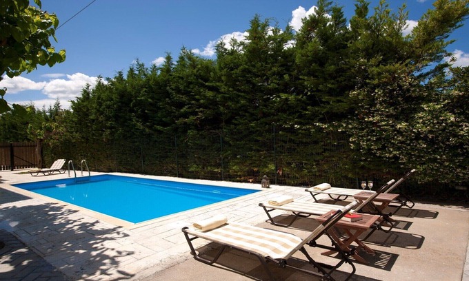 Kariotai Villa | Villa Vassiliki (Anthemis villas) - Private pool, BBQ, playground for kids