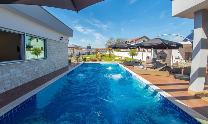 Mostar Villa | Villa Vie