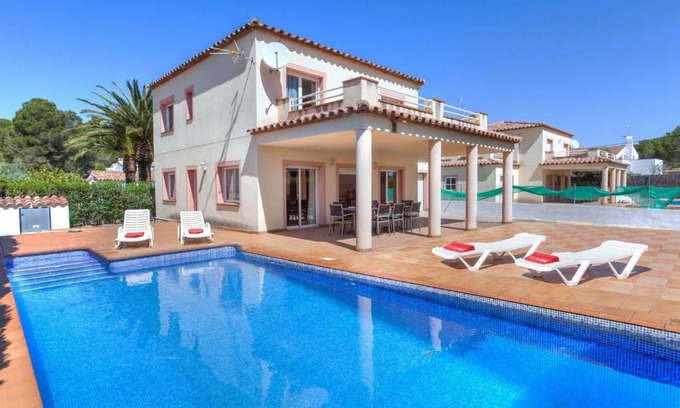 Les Tres Cales Villa | Villa Villa Cala Nova A by Interhome