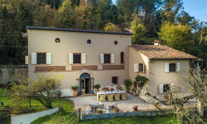 Vorno Villa | Villa Viola Residenze Seicento