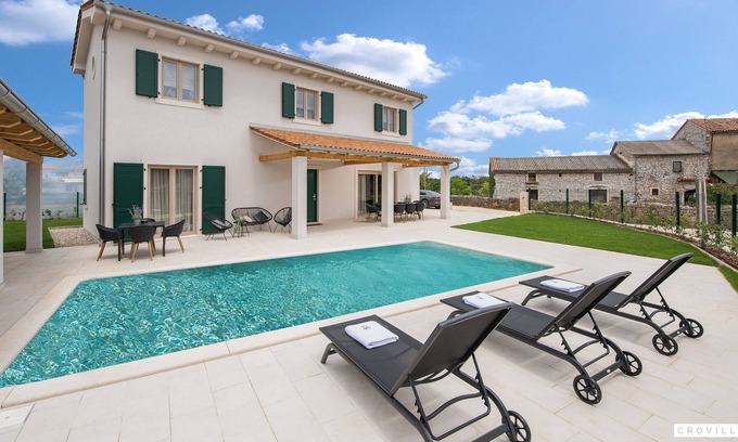 Rojnici Villa | Villa Vito nearby Labin – Crovillas GmbH