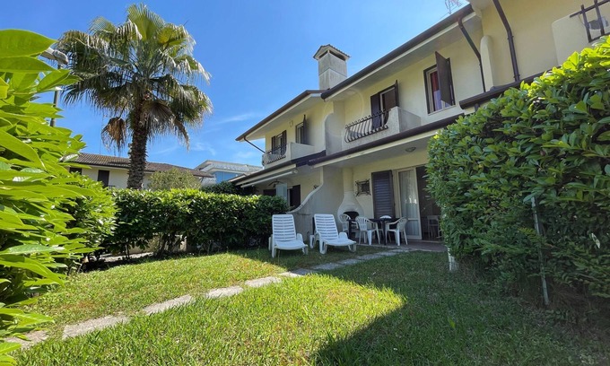 Porto Santa Margherita Villa | Villa with private garden and barbecue