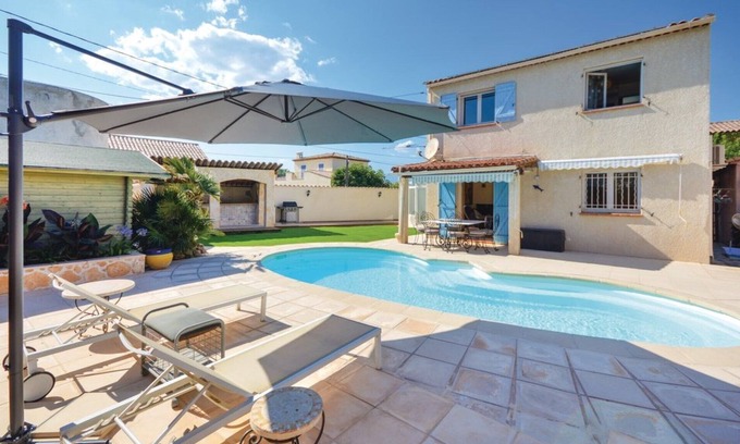 Plaine de la Brague Villa | VILLA WITH ANTIBES POOL