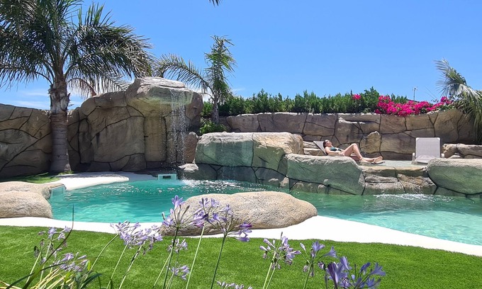 Calafat Villa | VILLA WITH GARDEN AND PRIVATE POOL HUTTE-002089-77