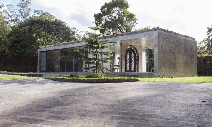 Ribeira Grande Villa | Villa with modern minimalist architecture in the middle of a nature reserve