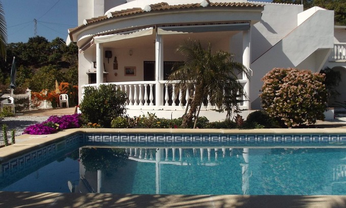 Benamargosa Villa | Villa with Pool and great views