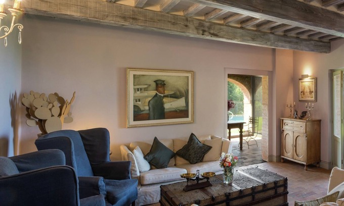 Arezzo Villa | Villa with Pool and Wine Country Charm