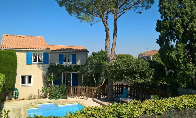 Vedene Villa | VILLA WITH POOL, GARDEN SHADE - NEAR AVIGNON - 6 PEOPLE