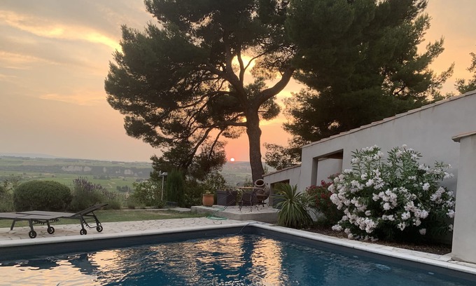 Seguret House | VILLA WITH POOL WITH PANORAMIC VIEW