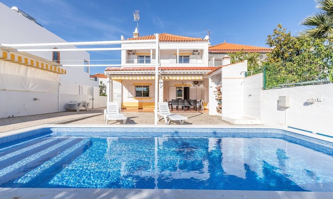 Manta Rota Ski Chalet | Villa with private pool by AlgarveManta (7v4)