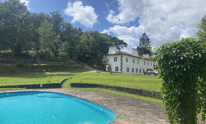 Ponte de Lima Villa | VILLA WITH PRIVATE POOL for 14 persons