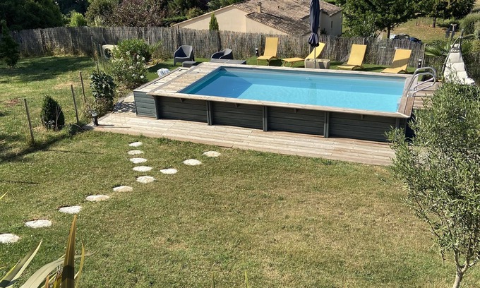 Castels Villa | villa with swimming pool