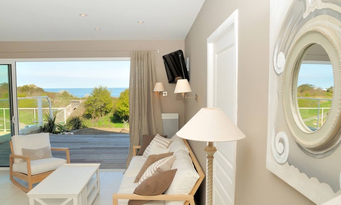 Roscoff Villa | Villa with sea view and heated pool (in season)