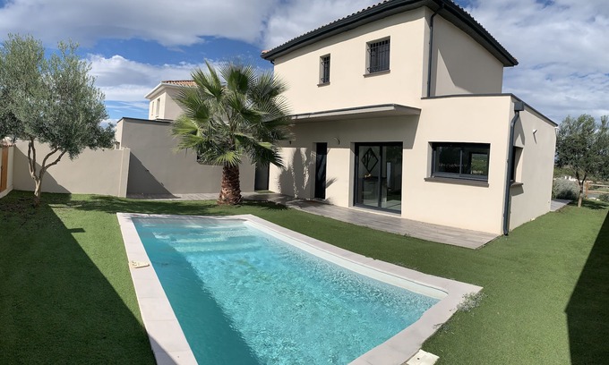 Meze Villa | VILLA with swimming pool, breathtaking view of the Sesquiers lake