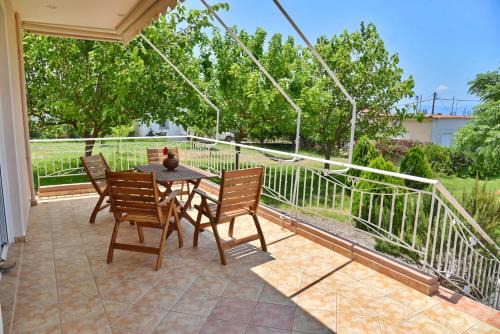Paleros House | Villa28 Harmony