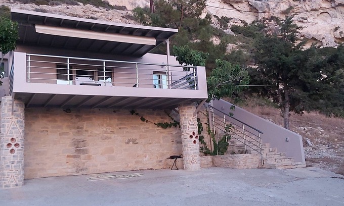 Matala Villa | VILLADREAM WITH PANORAMIC VIEW TO THE SEA