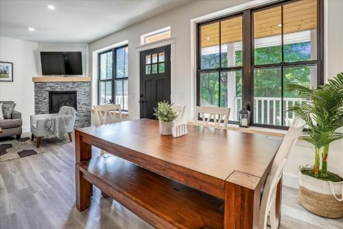 Stowe Area House | Village Hilltop