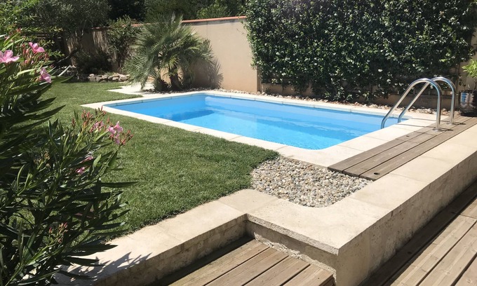 Lisle-sur-Tarn House | Village house with swimming pool