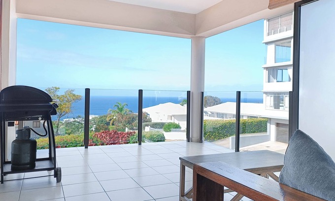Plettenberg Bay Apartment | Village Square 6