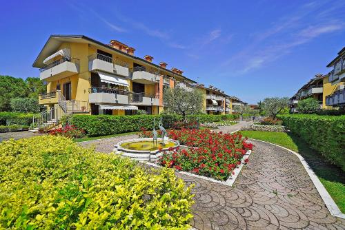 Lugana Apartment | Villaggio dei Fiori Fiordaliso - Gardagate