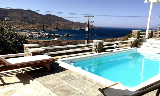 Paleopolis Villa | Villalydi Andros