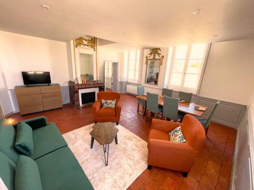 Auch Apartment | Villaret - Très spacieux en Coeur de Ville