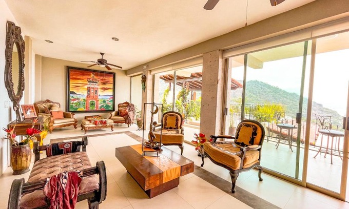 South Shore Hotel Area Apartment | Villas Altas Mismaloya Beach View A2