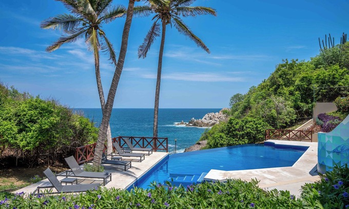 Santa Maria Huatulco Hotel | Villas Coral Huatulco