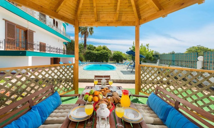Kalavarda House | Villas Marianna