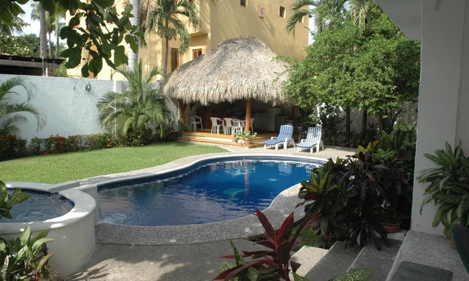 Playa la Madera Hotel | Villas Mercedes