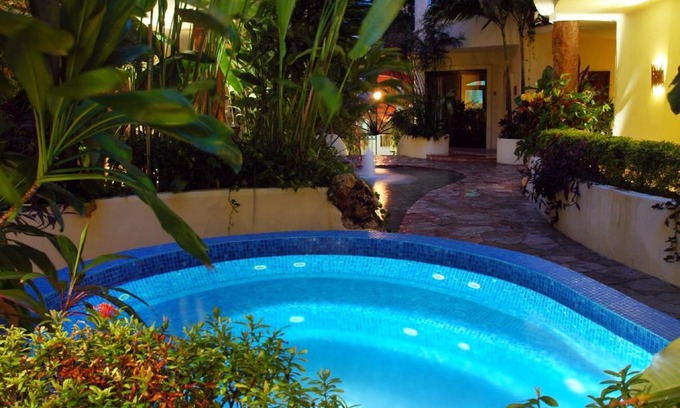 Downtown Hotel | Villas Sacbe Condo Hotel and Beach Club