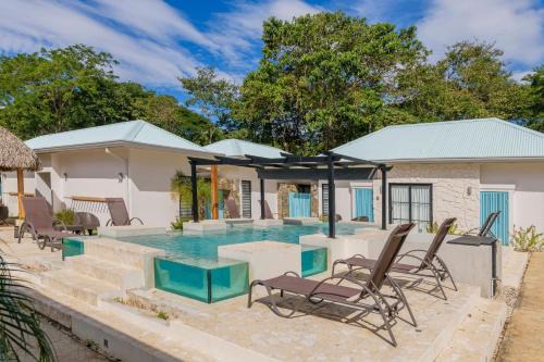 Rio Seco Hotel | Villas VR Beachwalk Avellanas
