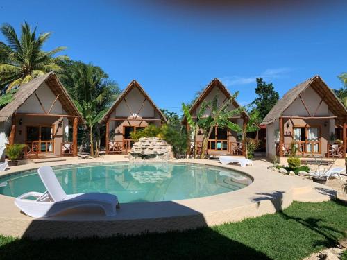 Chiquila Hotel | Villas yalahau