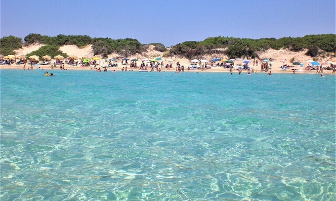 Torre Castiglione House | Villetta 300m Dalle Spiagge Bianche, 2 Camere Clima,gazebo, Wifi Barbecue,auto