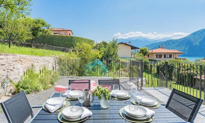 Tremezzina Apartment | Villetta Abbazia Acqua Dolce - With Stunning Terrace