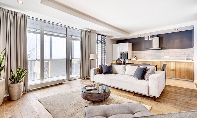 Business District Hotel | Vilnius Apartments & Suites