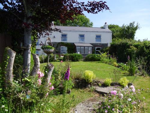 Par Bed & Breakfast | Vine Cottage