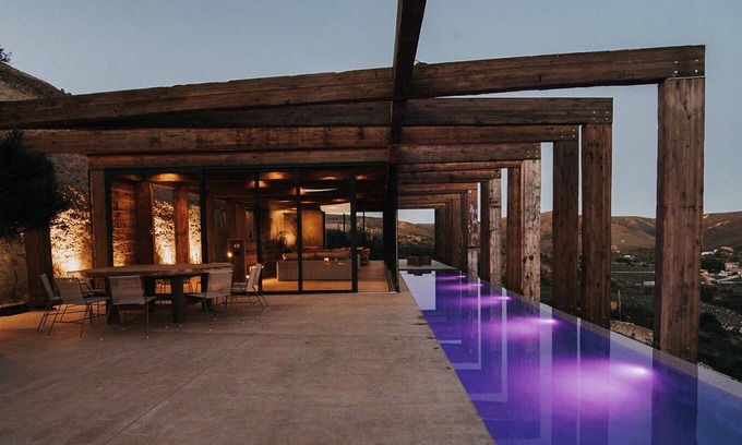 Nueva Ensenada House | Vineyard Desert House -HouseOne-FourFour