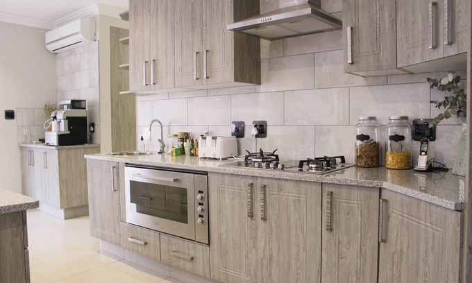 Nelspruit Bed & Breakfast | Vineyard on the Hill Guest House